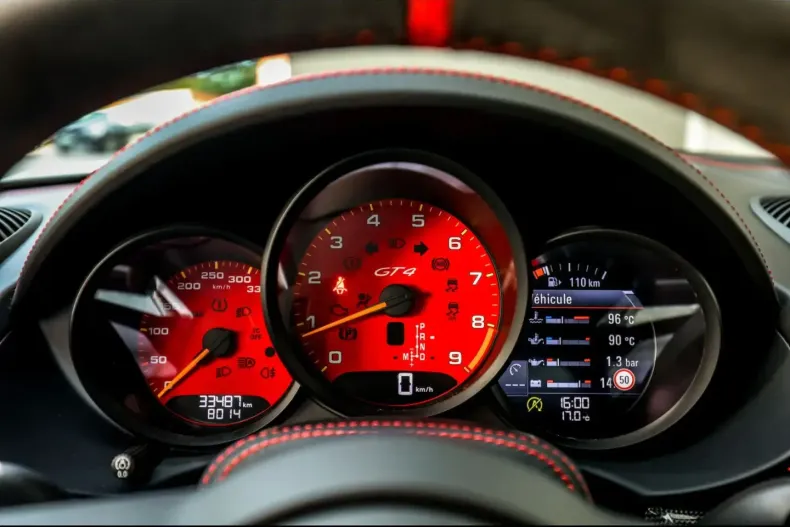 Porsche Cayman din 2021 cu 33.490 km - oferta POR156883 - foto 24