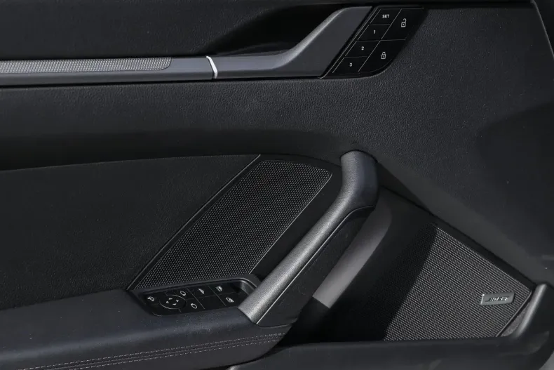 Porsche 992 din 2022 cu 14.950 km - oferta POR156884 - foto 23