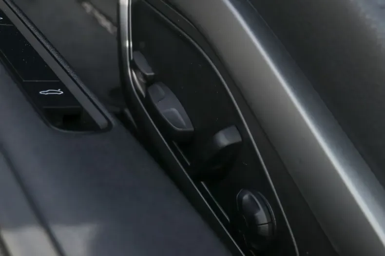 Porsche 992 din 2022 cu 14.950 km - oferta POR156884 - foto 25