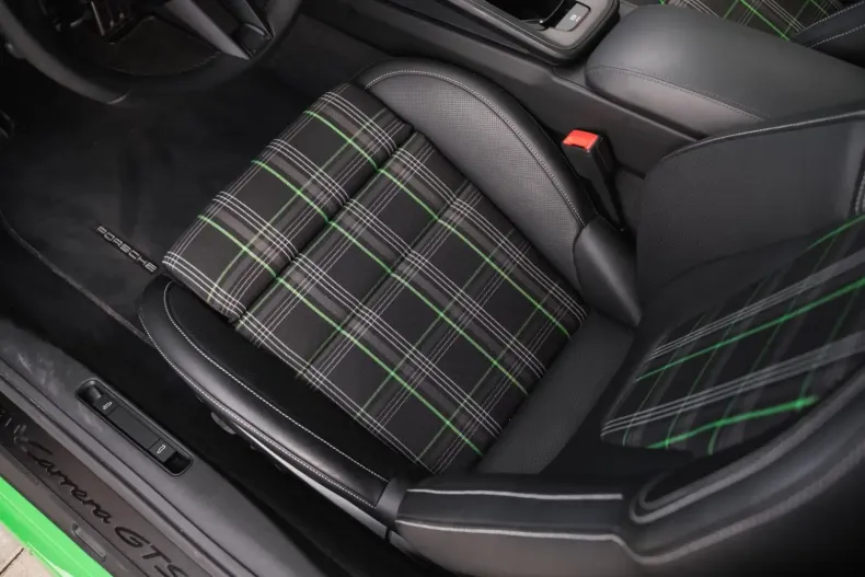 Porsche 992 din 2022 cu 12.700 km - oferta POR156886 - foto 11