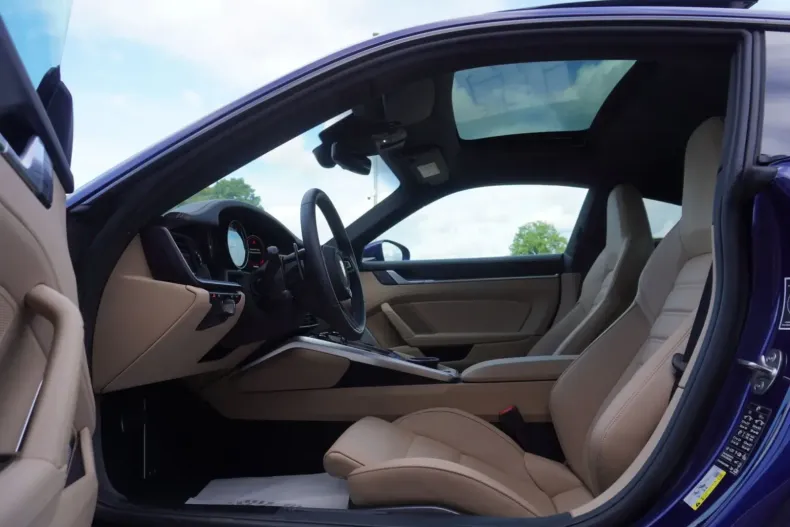 Porsche 992 din 2024 cu 1.100 km - oferta POR156891 - foto 13