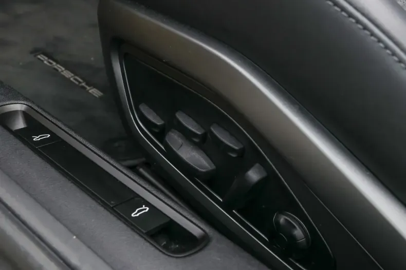 Porsche 992 din 2024 cu 27.990 km - oferta POR156892 - foto 24