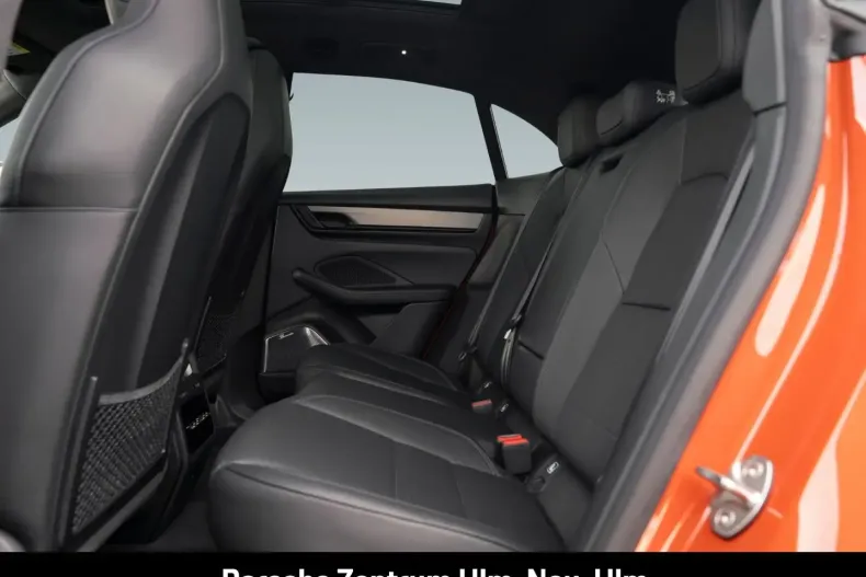 Porsche Macan din 2024 cu 1.350 km - oferta POR156893 - foto 6