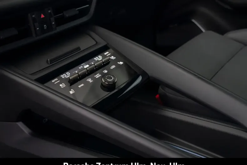 Porsche Macan din 2024 cu 1.350 km - oferta POR156893 - foto 31