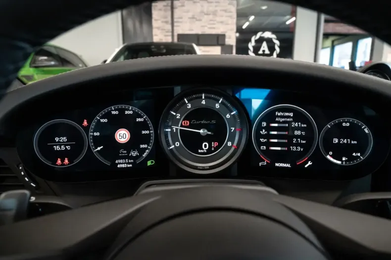 Porsche 911 din 2023 cu 4.955 km - oferta POR156894 - foto 16