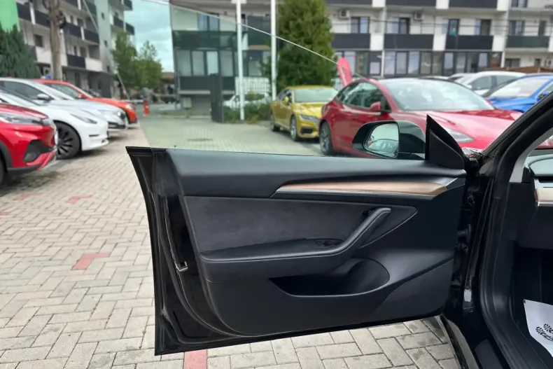 Tesla Model 3 din 2021 cu 57.793 km - oferta TES156896 - foto 35