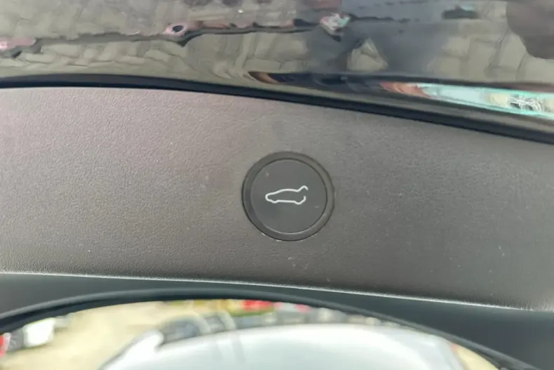 Tesla Model 3 din 2021 cu 57.793 km - oferta TES156896 - foto 38