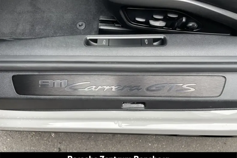 Porsche 992 din 2022 cu 17.600 km - oferta POR156903 - foto 27