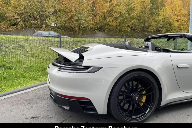 Porsche 992 din 2022 cu 17.600 km - oferta POR156903 - foto 34