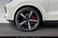 Porsche Cayenne din 2024 cu 6.400 km - oferta POR156904 - foto 9