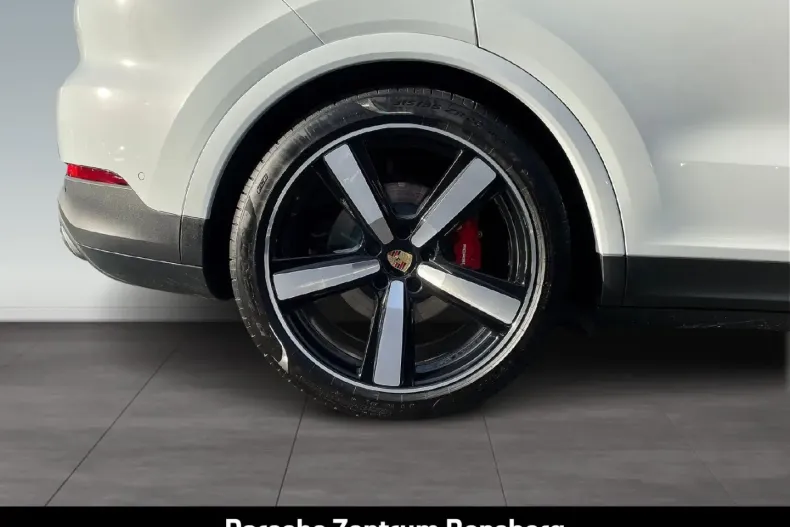 Porsche Cayenne din 2024 cu 6.400 km - oferta POR156904 - foto 11