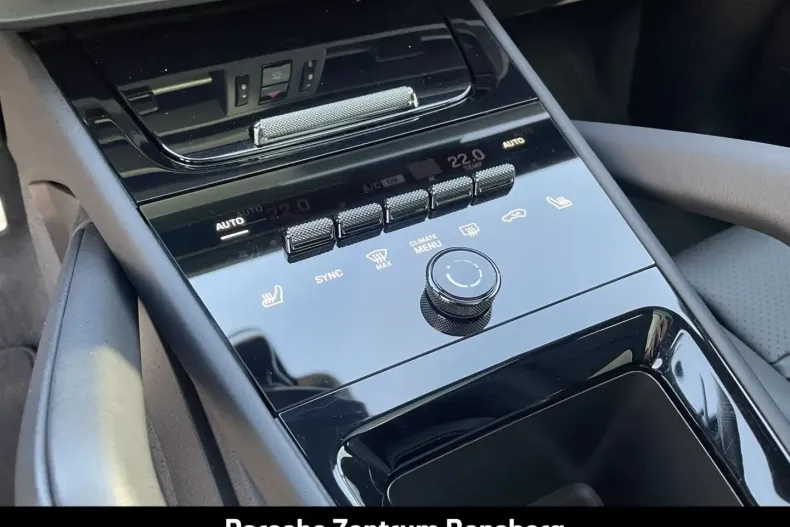 Porsche Cayenne din 2024 cu 6.400 km - oferta POR156904 - foto 27