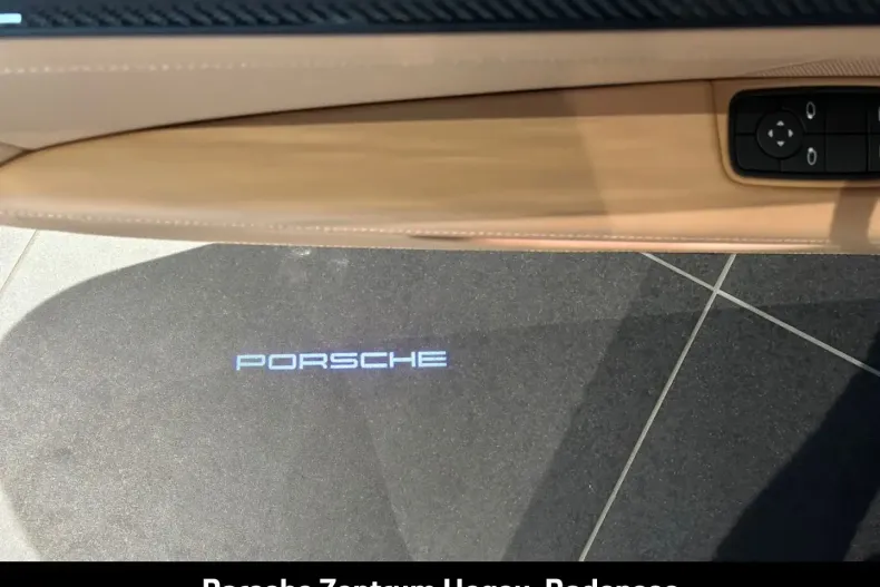 Porsche 992 din 2024 cu 5.500 km - oferta POR156907 - foto 12