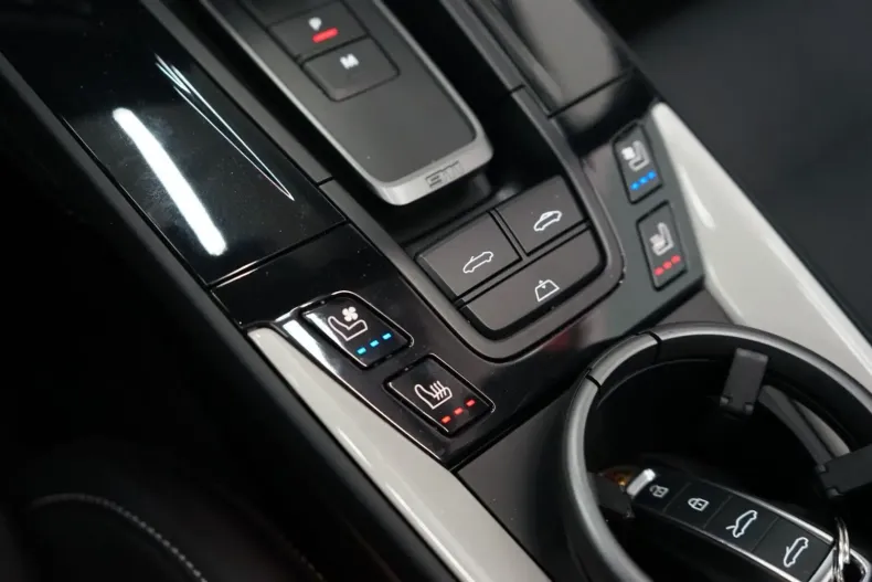 Porsche 992 din 2025 cu 8.100 km - oferta POR156908 - foto 10