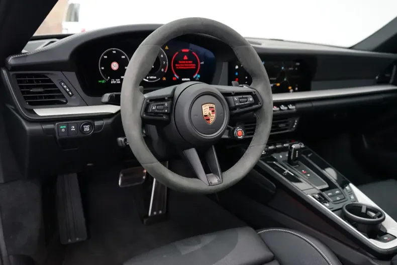 Porsche 992 din 2025 cu 8.100 km - oferta POR156908 - foto 16