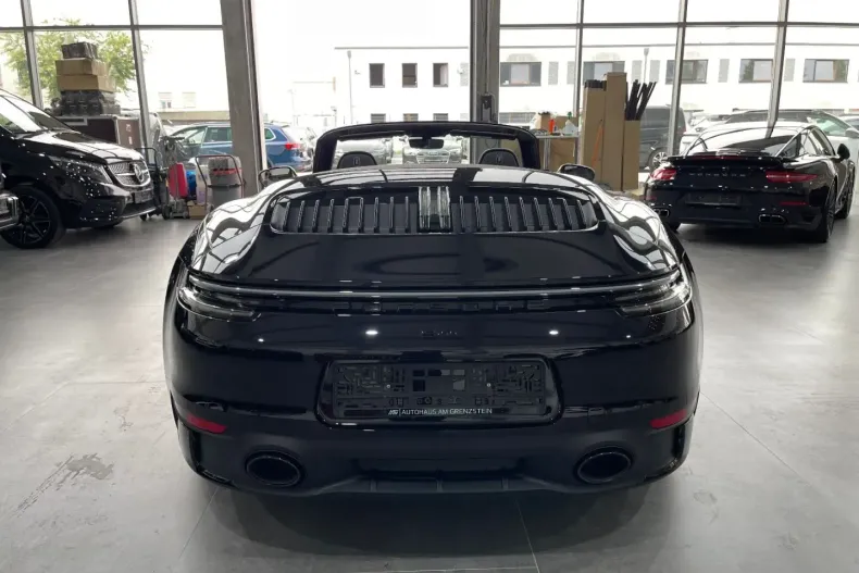 Porsche 992 din 2024 cu 3.700 km - oferta POR156909 - foto 7