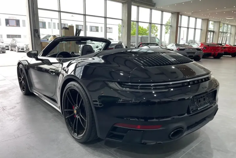 Porsche 992 din 2024 cu 3.700 km - oferta POR156909 - foto 8