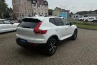 Volvo XC40 din 2024 cu 16.818 km - oferta VOL156914 - foto 4
