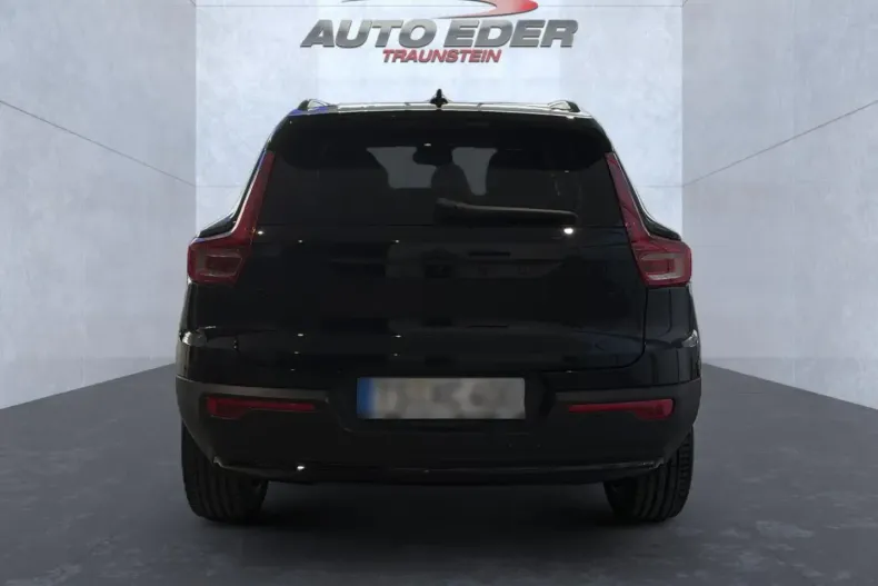 Volvo XC40 din 2024 cu 15.000 km - oferta VOL156916 - foto 7