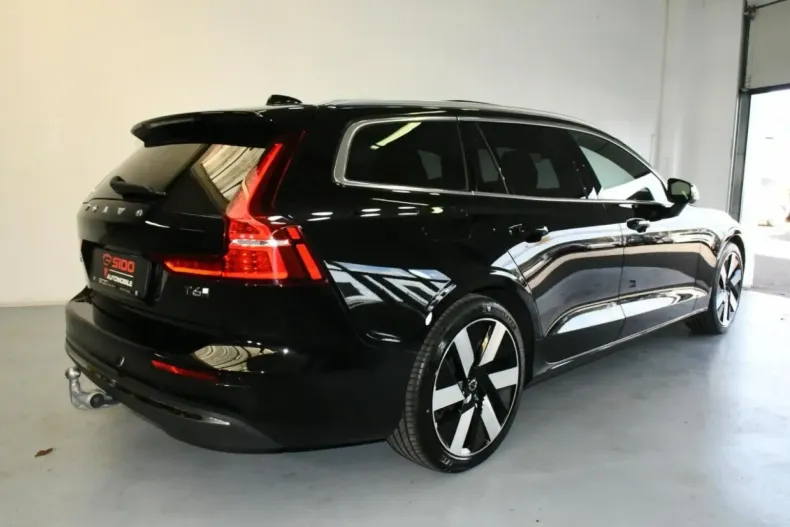 Volvo V60 din 2025 cu 27.500 km - oferta VOL156923 - foto 6
