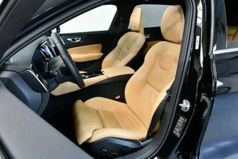 Volvo V60 din 2025 cu 27.500 km - oferta VOL156923 - foto 20