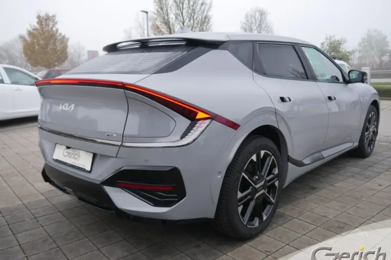 Kia EV6 din 2024 cu 11.500 km - oferta KIA156924 - foto 5