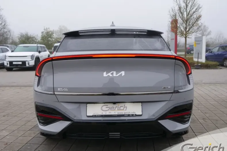 Kia EV6 din 2024 cu 11.500 km - oferta KIA156924 - foto 6