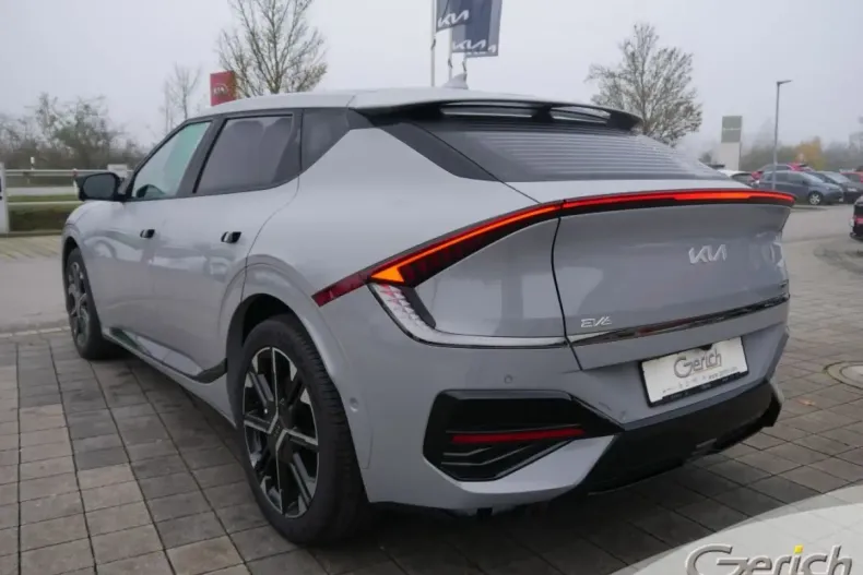 Kia EV6 din 2024 cu 11.500 km - oferta KIA156924 - foto 7