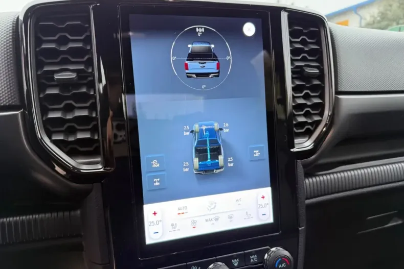 Ford Ranger din 2024 cu 59.999 km - oferta FOR156930 - foto 9