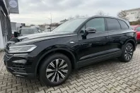 Volkswagen Touareg din 2022 cu 20.993 km - oferta VOL156933 - foto 6