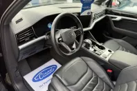Volkswagen Touareg din 2022 cu 20.993 km - oferta VOL156933 - foto 7