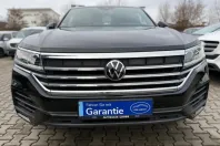 Volkswagen Touareg din 2022 cu 20.993 km - oferta VOL156933 - foto 8