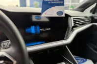 Volkswagen Touareg din 2022 cu 20.993 km - oferta VOL156933 - foto 13