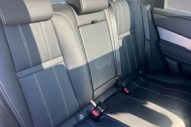 Land Rover Range Rover Velar din 2022 cu 38.600 km - oferta LAN156935 - foto 14