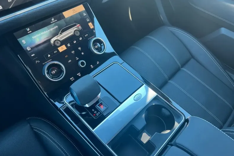 Land Rover Range Rover Velar din 2022 cu 38.600 km - oferta LAN156935 - foto 22