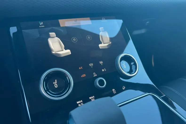 Land Rover Range Rover Velar din 2022 cu 38.600 km - oferta LAN156935 - foto 23