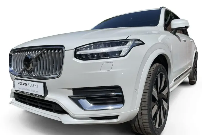 Volvo XC90 din 2024 cu 23.640 km - oferta VOL156940 - foto 8