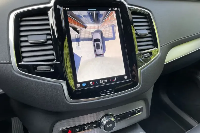 Volvo XC90 din 2024 cu 23.640 km - oferta VOL156940 - foto 18