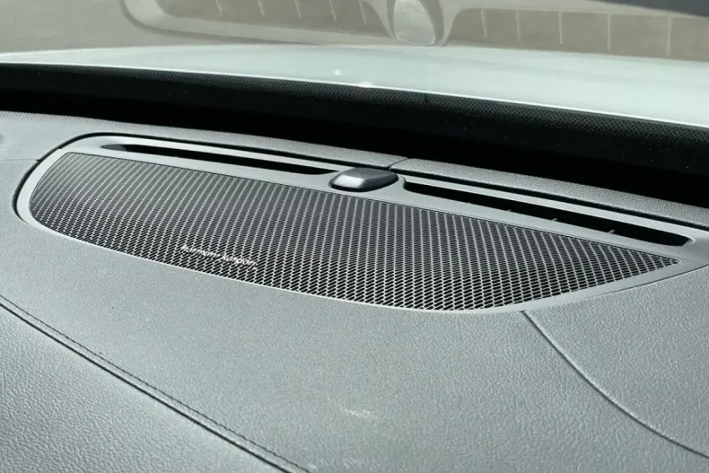 Volvo XC90 din 2024 cu 23.640 km - oferta VOL156940 - foto 22