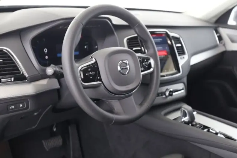 Volvo XC90 din 2024 cu 26.737 km - oferta VOL156941 - foto 5