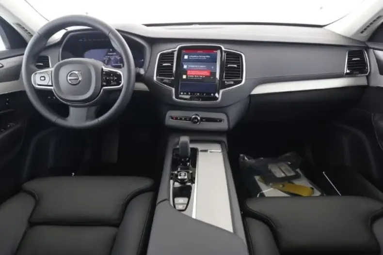 Volvo XC90 din 2024 cu 26.737 km - oferta VOL156941 - foto 6