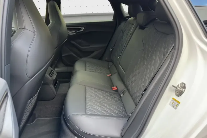 Audi A5 din 2025 cu 2.000 km - oferta AUD156942 - foto 25