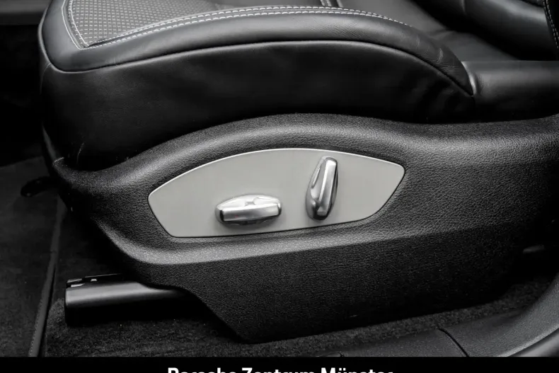 Porsche Macan din 2024 cu 4.150 km - oferta POR156944 - foto 15