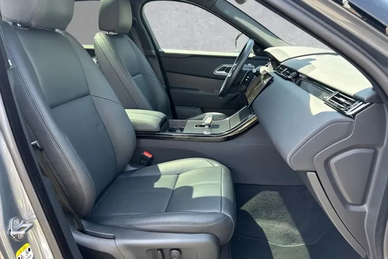 Land Rover Range Rover Velar din 2023 cu 18.000 km - oferta LAN156945 - foto 3