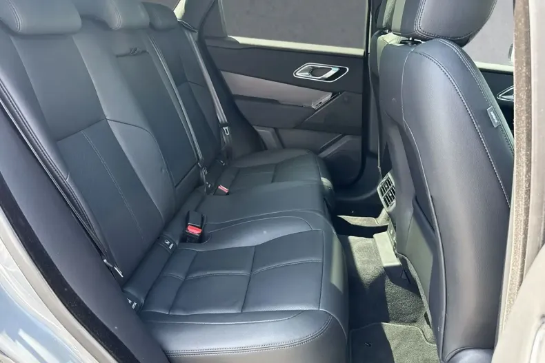 Land Rover Range Rover Velar din 2023 cu 18.000 km - oferta LAN156945 - foto 5