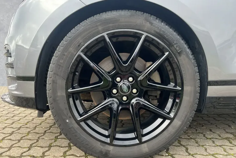 Land Rover Range Rover Velar din 2022 cu 47.150 km - oferta LAN156947 - foto 9