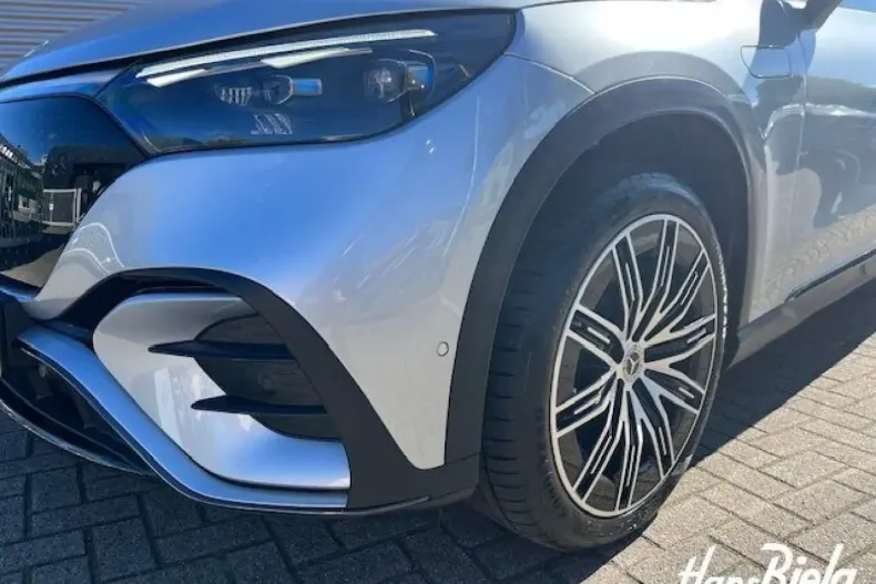 Mercedes-Benz EQE SUV din 2023 cu 4.027 km - oferta MER156948 - foto 2