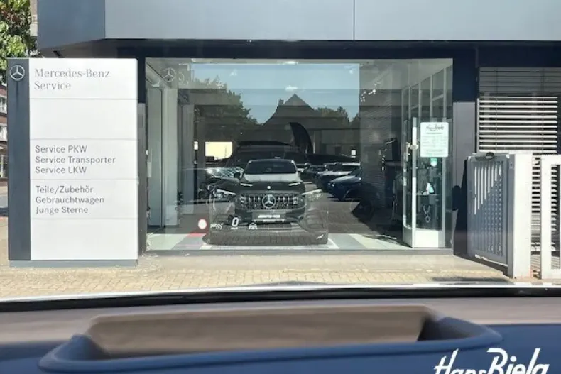 Mercedes-Benz EQE SUV din 2023 cu 4.027 km - oferta MER156948 - foto 13