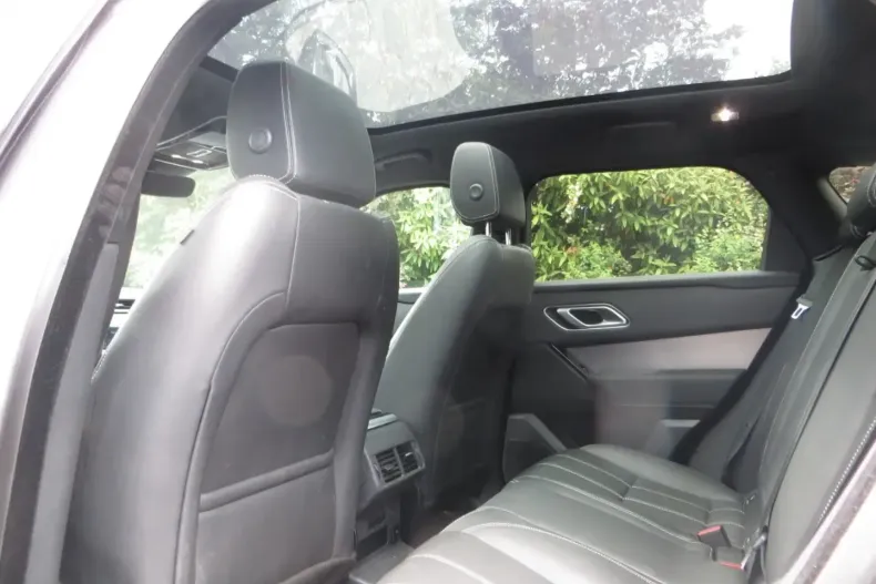 Land Rover Range Rover Velar din 2023 cu 39.850 km - oferta LAN156953 - foto 7