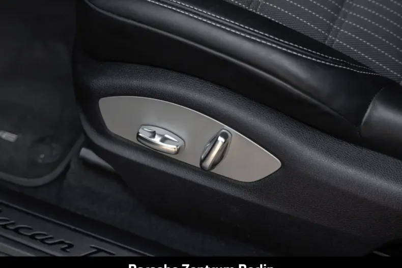 Porsche Macan din 2023 cu 19.110 km - oferta POR156956 - foto 20